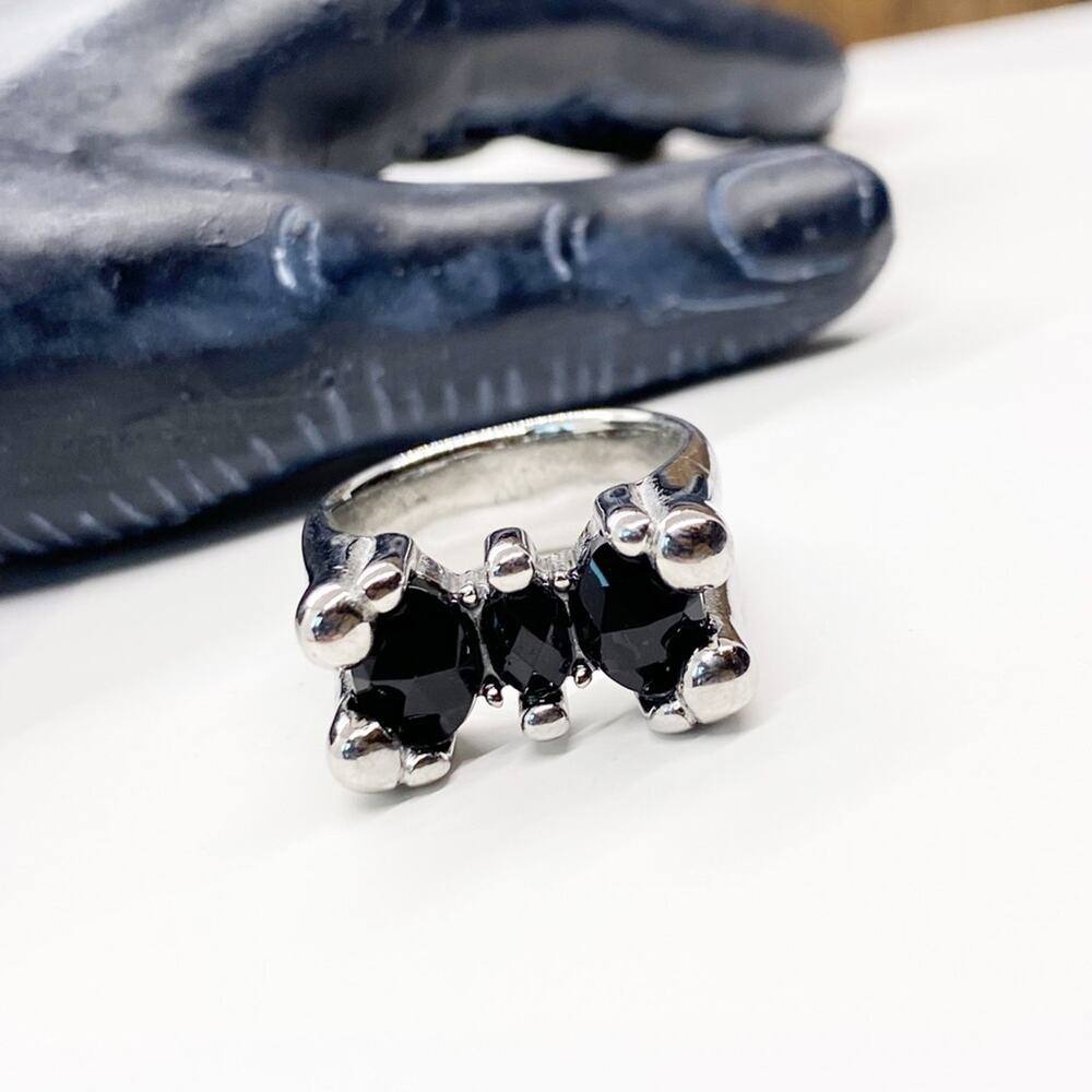 NEW Chunky Silver and Black Gemstone Ring